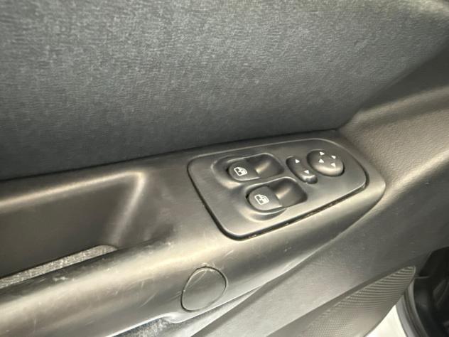 Lancia Ypsilon 1.2 Versus - Foto 10
