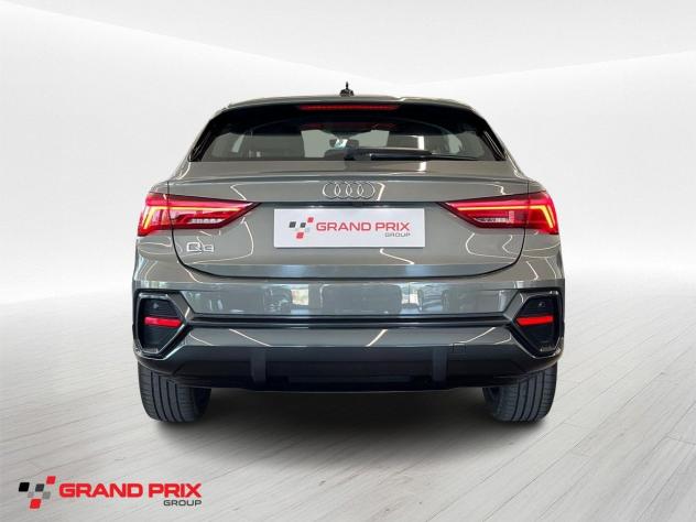 Audi Q3 SPB 35 TFSI S tronic Business Plus - Foto 5