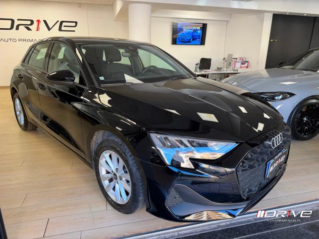AUDI A3 4ª serie A3 SPB 30 TFSI - Foto 2