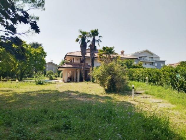 Villa di 193 m² con 4 locali e box auto doppio in vendita a Albignasego - Foto 3