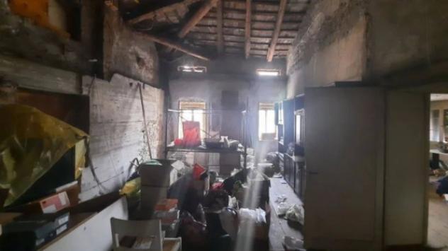 Immobile in asta di 267 m² con più di 5 locali e box auto in vendita a Pianezze - Foto 12
