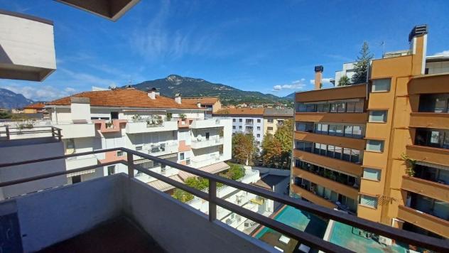 Stanza in appartamento in affitto a Trento