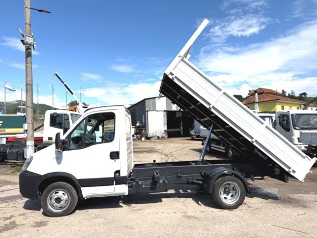 camion iveco daily 35c12 ribaltabile - Foto 7
