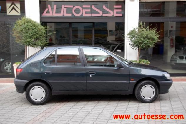 PEUGEOT 306 1.4i cat 5 porte XR rif. 23940330 - Foto 2