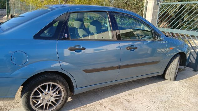 Ford focus 1.6 benzina del 1999 berlina - Foto 8
