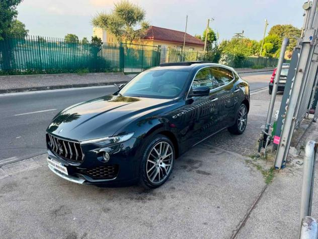 Maserati Levante 3.0 Diesel 275 CV AWD - Foto 4