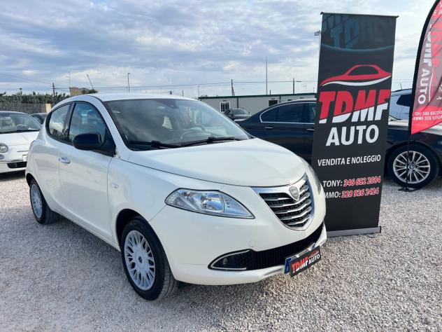 Lancia Ypsilon 1.2 69 CV 5 porte - Foto 2
