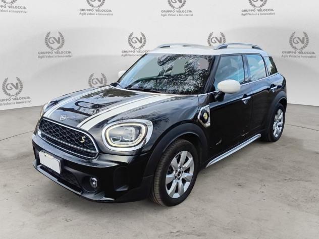 MINI Countryman Plug-In Hybrid Cooper S E ALL4 Business autom.