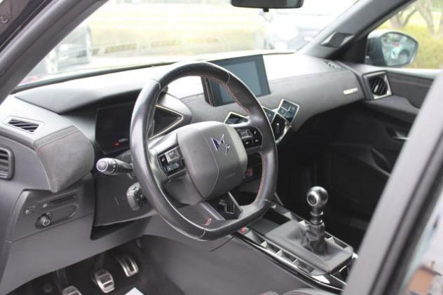 DS AUTOMOBILES DS 3 Crossback BlueHDi 100 Performance Line rif. 23307811 - Foto 6