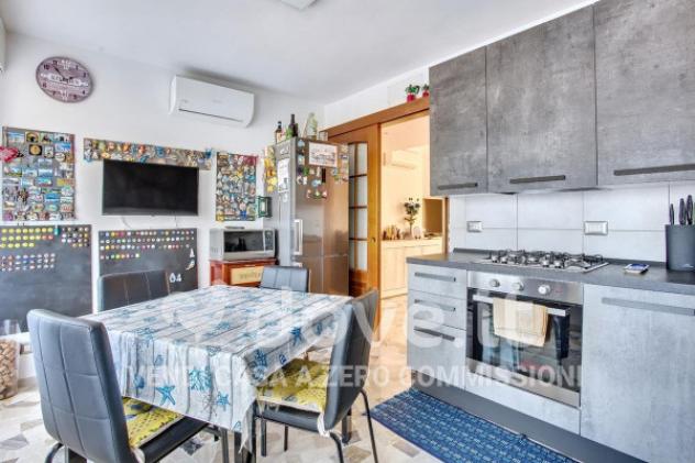 Appartamento di 82 m² con 3 locali e box auto in vendita a Induno Olona - Foto 18