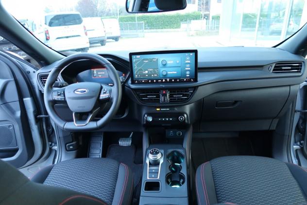 Ford Kuga 2.5 Full Hybrid 180 CV CVT 2WD ST-Line - Foto 7