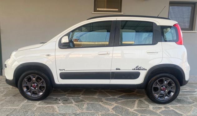 Fiat Panda 4x4 Panda 0.9 t.air turbo 4x4 85cv E6 - Foto 2