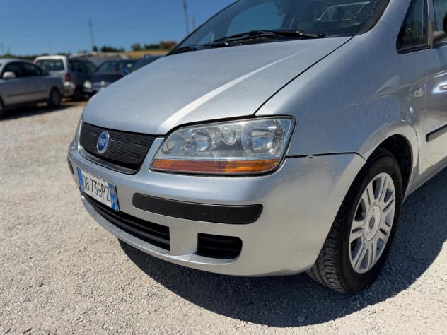 Fiat Idea 1.4 Dynamic 50.000 KM !! - Foto 7