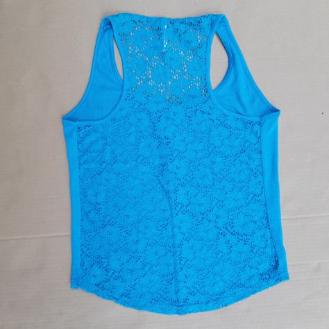 T-shirt e due bluse taglia S - Foto 2