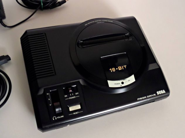 Sega Mega Drive (prima versione) anno 1990 High Definition Graphics stereo sound - Foto 6