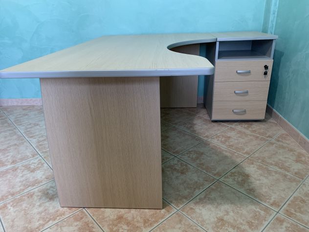 Arredo ufficio completo Mondoffice – scrivania e armadi - Foto 3