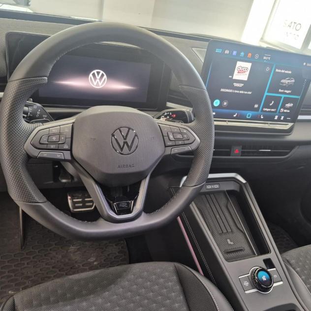 VOLKSWAGEN T-Roc 2ª serie T-Roc 1.5 eTSI ACT 150 CV DSG R-Line - Foto 7