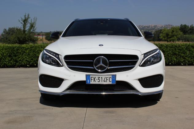 Mercedes-Benz C 220 d Station Wagon Premium AMG Auto - Foto 5