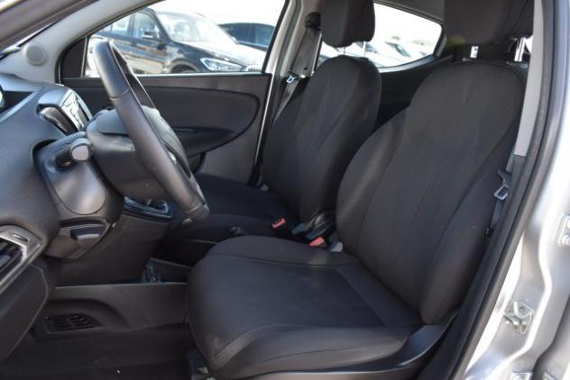 LANCIA Ypsilon 1.2 69 CV 5 porte GPL Ecochic Gold rif. 23500093 - Foto 8