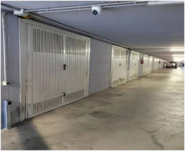Immobile in asta di 419 m², box auto doppio in vendita a Bregnano - Foto 12