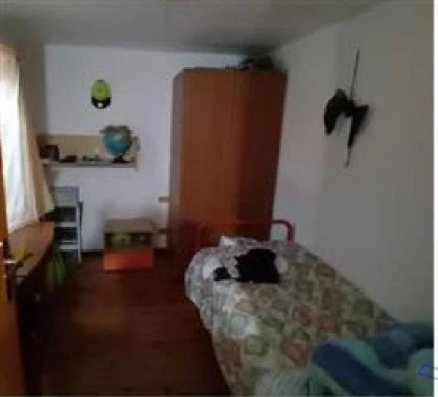 Immobile in asta di 145 m² con più di 5 locali e box auto in vendita a Lestizza - Foto 2