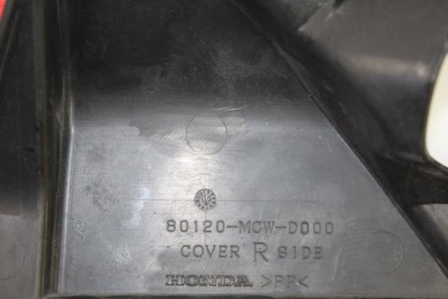 HONDA VFR 800 80120MCWD00 COVER SOTTO SELLA DESTRA RC46 02 - 06 RIGHT SEAT COVER - Foto 3