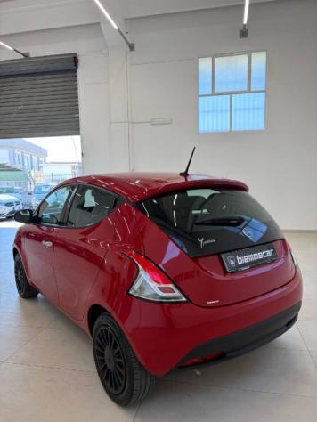 LANCIA Ypsilon 1.0 FireFly 5 porte S&S Hybrid Ecochic Gold i,m rif. 24159190 - Foto 4