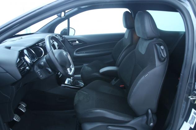 DS DS3 PureTech 82 Sport Chic/ LED Vision - Vetri posteriori oscurati - Navigatore - Regolatore e limitatore di velocità - Foto 7