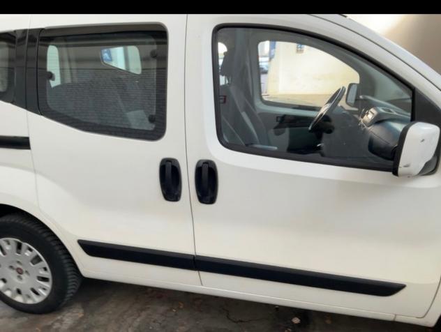 Fiat Qubo 1.3 MJT 75 CV Dynamic - Foto 7