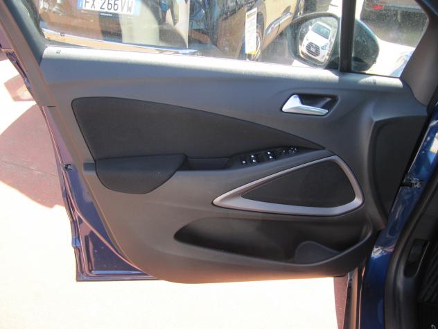 Opel Crossland 1.5 ECOTEC D 110 CV Start&Stop Edition - Foto 10