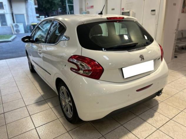 PEUGEOT 208 1° serie 1.2 VTi 82 CV 3 porte Allure rif. 24121698 - Foto 5