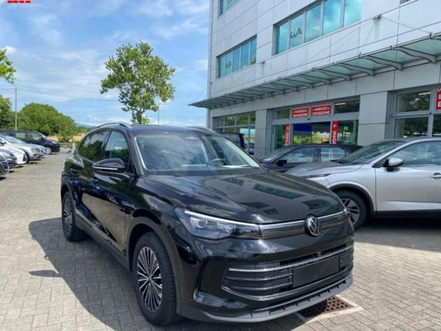 VOLKSWAGEN Tiguan 2.0 TDI 150 CV DSG Elegance goal rif. 23927031 - Foto 3