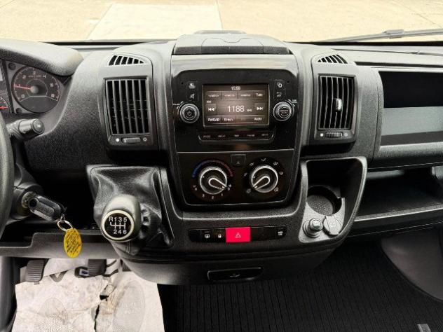 Peugeot BOXER 30L1H1 140 - Foto 5