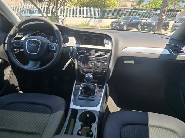 AUDI A4 AVANT 2.0 TDI 143CV ADVANCED - Foto 8