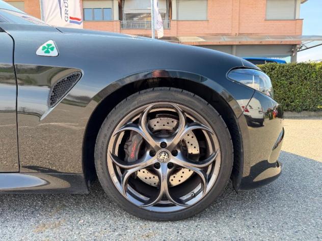 ALFA ROMEO Giulia (2016) Giulia 2.9 V6 Bi-Turbo AT8 Quadrifoglio - Foto 9