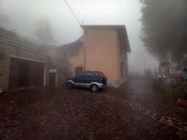 Immobile in asta di 107 m², box auto in vendita a Cantagallo - Foto 2
