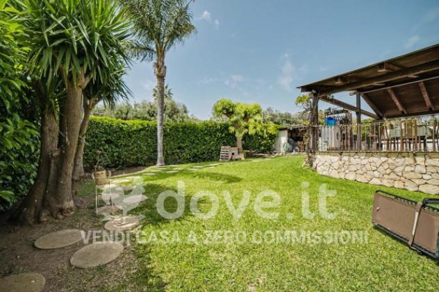 Villa di 200 m² con più di 5 locali in vendita a Siracusa - Foto 4