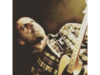 Lezioni di chitarra e ukulele