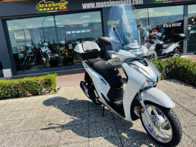 HONDA SH 150 TUTTO INCLUSO ANCHE PASSAGGIO! MINI RATE rif. 23809739 - Foto 7