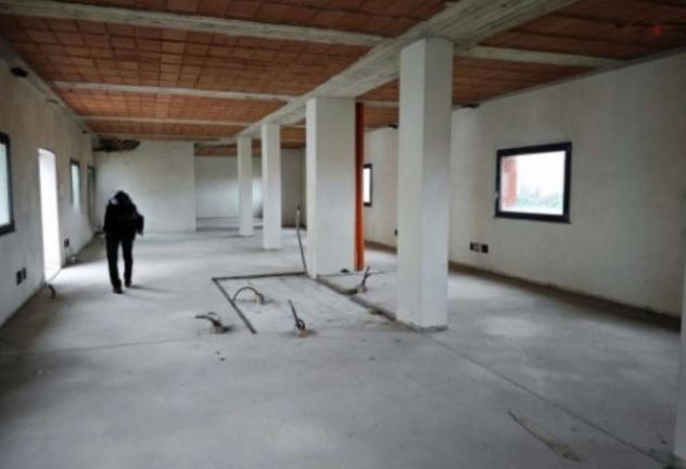 Immobile in asta di 284 m² con più di 5 locali in vendita a Rimini - Foto 9