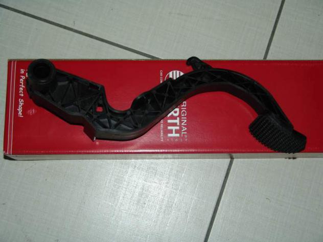 Pedale frizione per fiat croma 71753153
