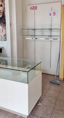 ARREDO NEGOZIO BIANCO E ROVERE 16378 - Foto 4