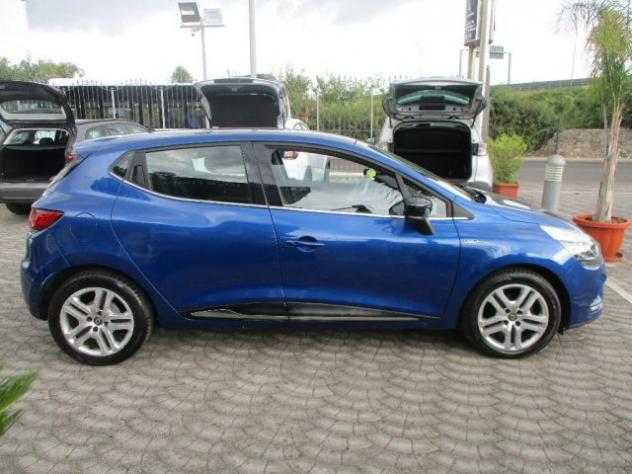 RENAULT Clio dCi 8V 75 CV 5 porte Moschino Life rif. 24006642 - Foto 4