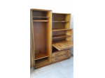 Letto con comodino ed armadio con libreria