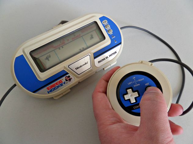 Nintendo Micro Vs. System Donkey Kong Hockey (anno 1984) RARISSIMO - Foto 7