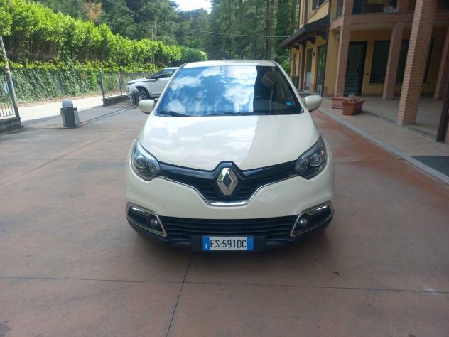 Renault Captur 1.5 dCi 8V 90 CV Start&Stop Live - Foto 2