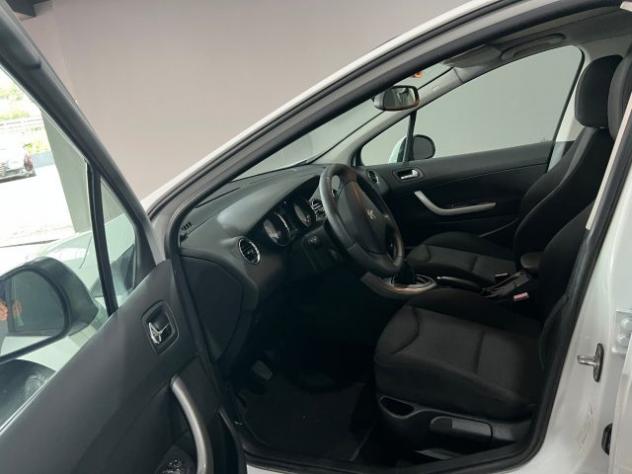 PEUGEOT 308 1.6 8V HDi 93CV SW Business rif. 22856933 - Foto 6