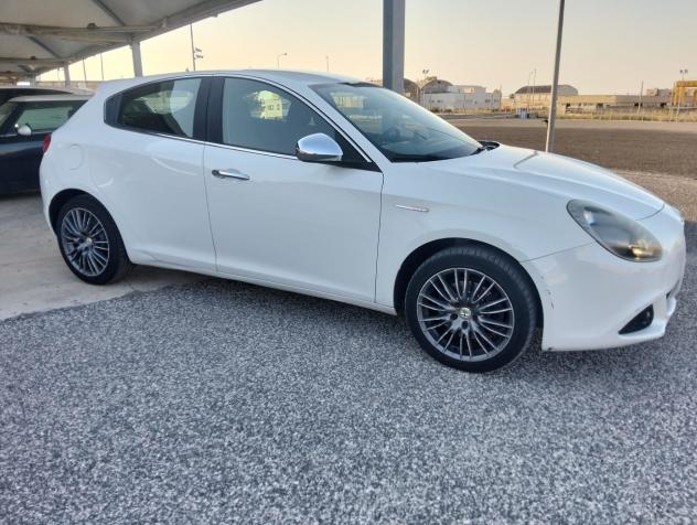 Alfa Romeo Giulietta 2.0 JTDM-2 140 CV EXCLUSIVE - Foto 8