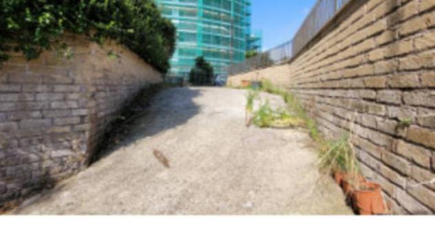 Immobile in asta di 333 m² con più di 5 locali in vendita a Anzio - Foto 2