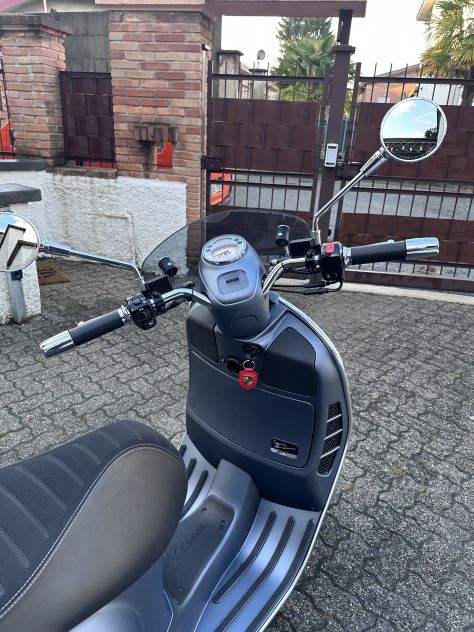 Vespa 300 gts 6 giorni limited edition - Foto 3